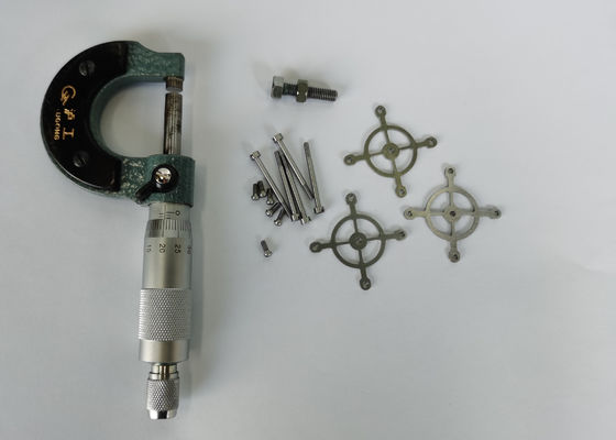 Pure Molybdenum Screw High Melting Point For High Temperature Industry